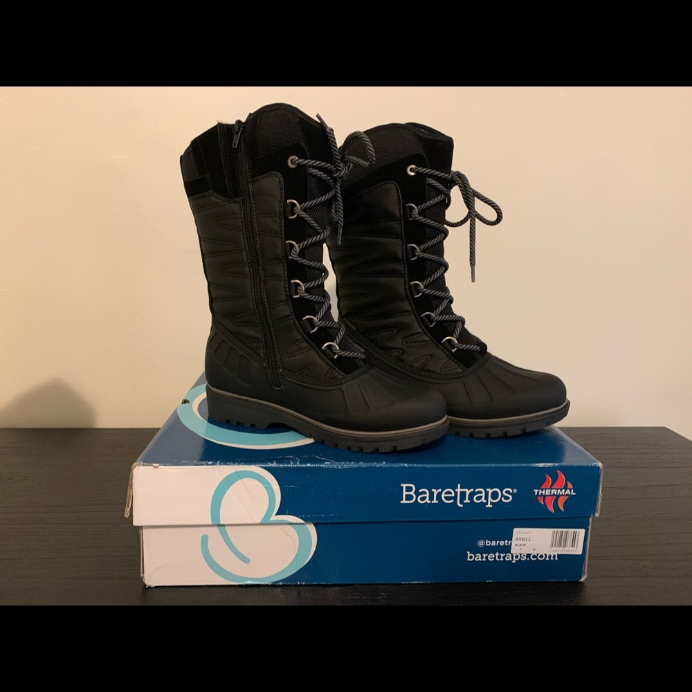 *Never Worn* Black Baretraps winter boots!